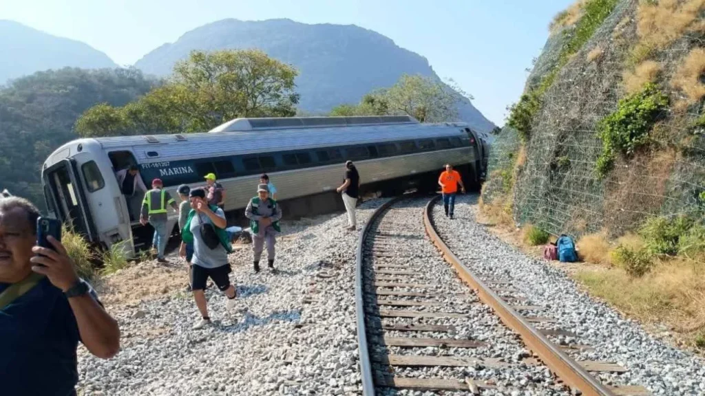 El pasado 3 de enero, un tren descarriló dejando 14 muertos y decenas de heridos.