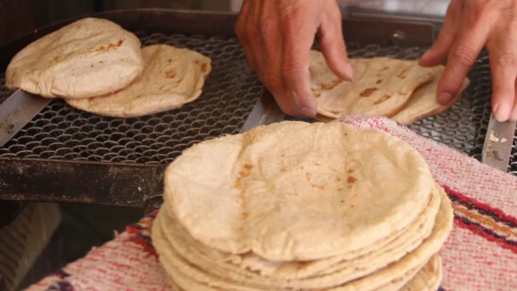 Estas son las razones por las que aumentó el precio de la tortilla en México