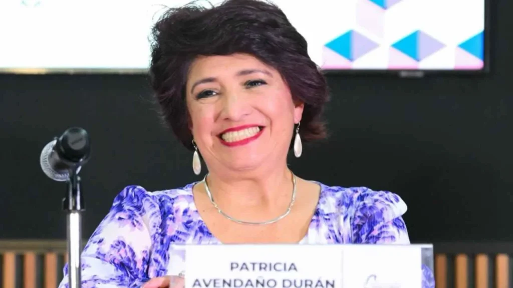  Patricia Avendaño llamó a defender los derechos conquistados y no dar por sentada la democracia.