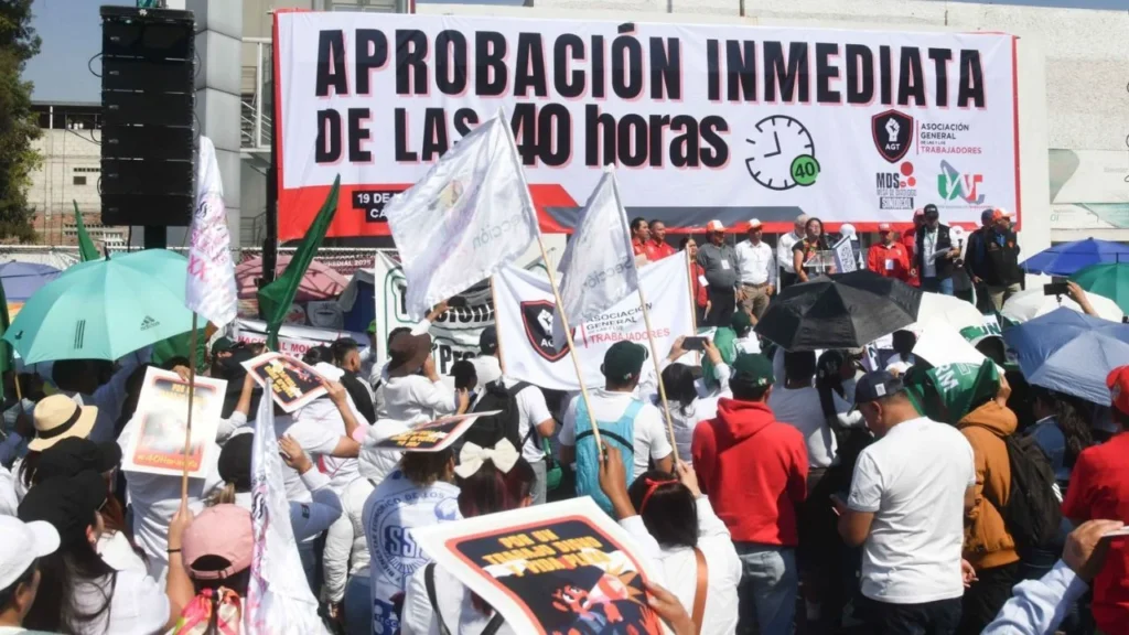 Las 40 horas semanales debe abrir debate sobre productividad, y competitividad en México, comentó la plataforma de gestión de talento Buk.