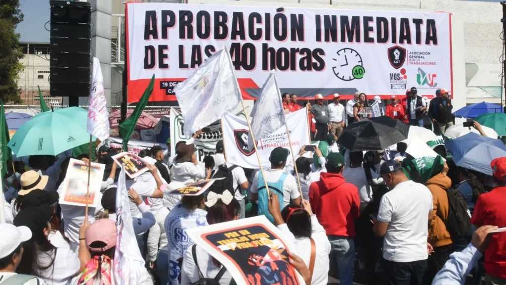 Laura Itzel Castillo Juárez, presidenta de la Mesa Directiva del Senado, anunció la agenda semanal que incluye la iniciativa para reducir la jornada laboral a 40 horas y la juramentación de magistrados de circuito.