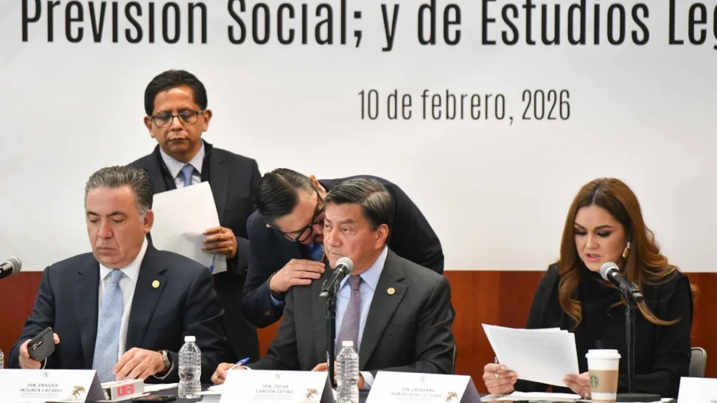 Senado aprueba en Comisiones la reducción de la jornada laboral a 40 horas