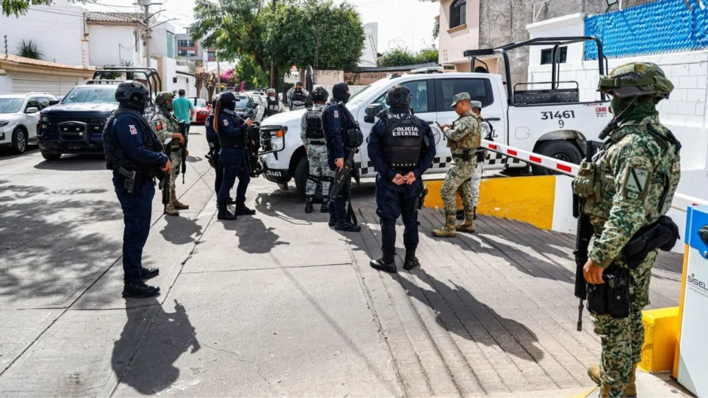 Tanto Ricardo Monreal como Kenia López coinciden en que Sinaloa no es un 'Estado fallido'; esperan pronto regreso de la paz al estado.