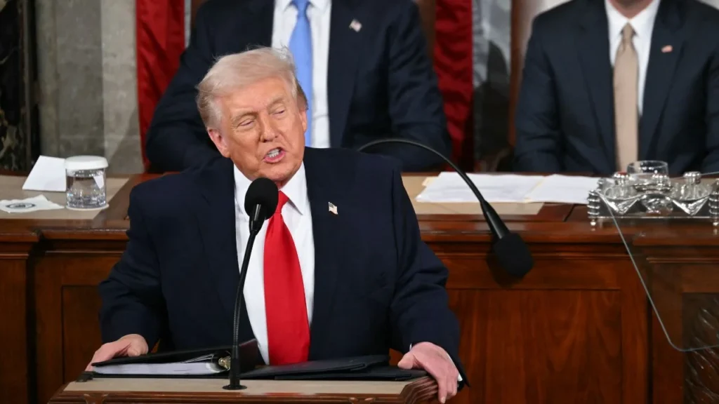 Donald Trump dará su primer informe de Estado de su segundo mandato ante la prensa y ambas cámaras del Congreso del Capitolio