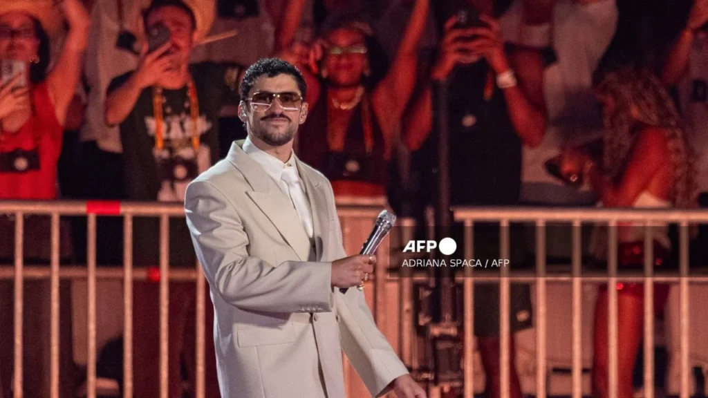 Como parte del Billions Club Live de Spotify, Bad Bunny finalmente celebró su presentación especial en Japón.