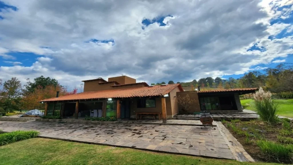 FGR investiga posible 'contaminación de escena' en la residencia de 'El Mencho'
