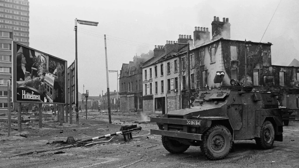 El documental Gerry Adams: Un hombre de Ballymurphy, dirigido por Trisha Ziff, retrata la vida del líder irlandés Gerry Adams y su papel en el conflicto que aún marca a Irlanda.