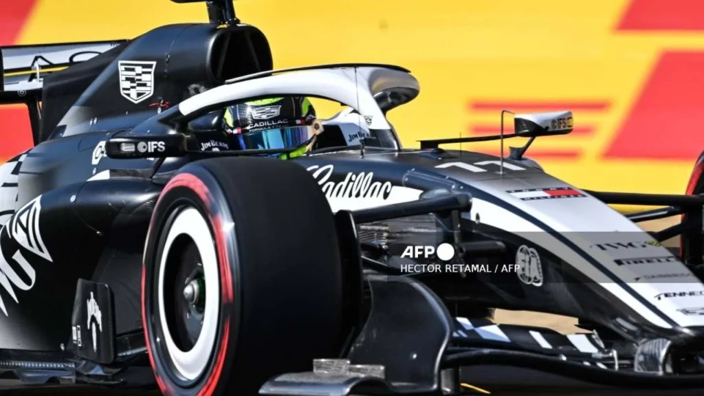 El piloto mexicano saldrá en la 11va línea, es decir, la última, para la carrera del domingo.