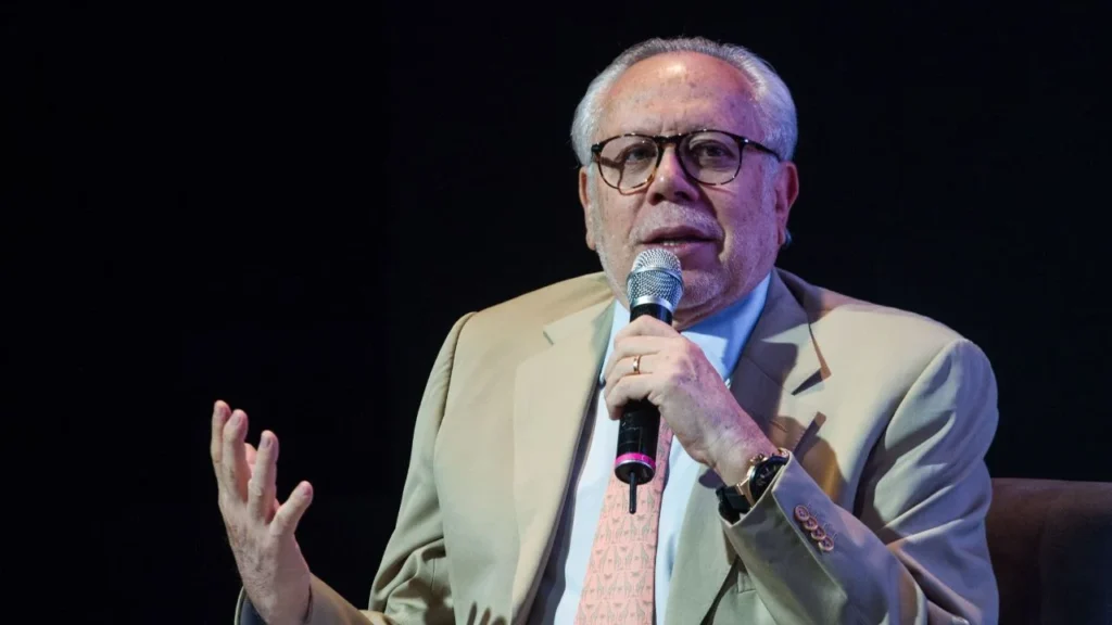 Sasha Sokol revela que Luis de Llano no ha cumplido con su sentencia