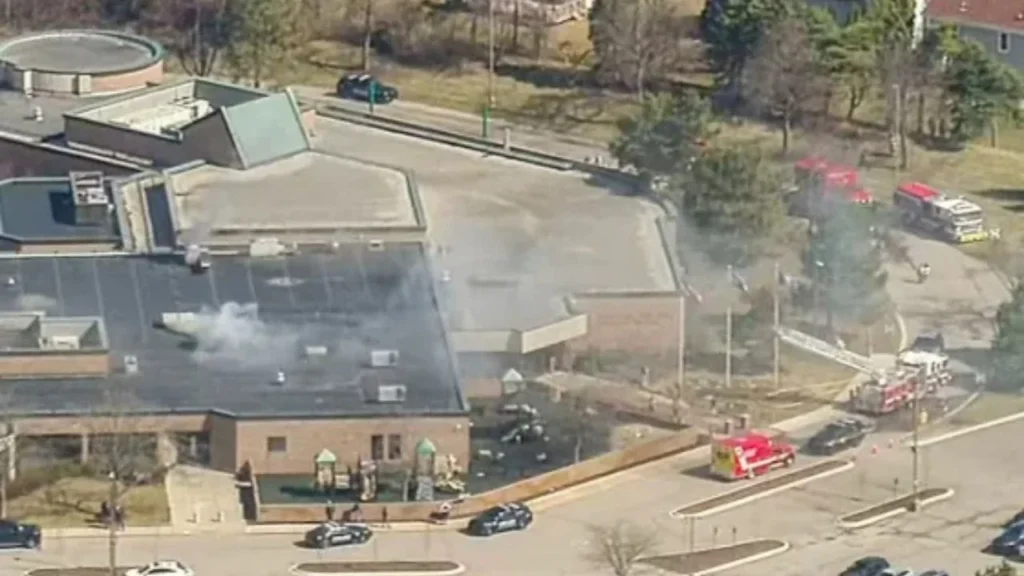 Autoridades de seguridad en Michigan se movilizaron al Temple Israel, esto luego de recibir el reporte de un tiroteo activo.
