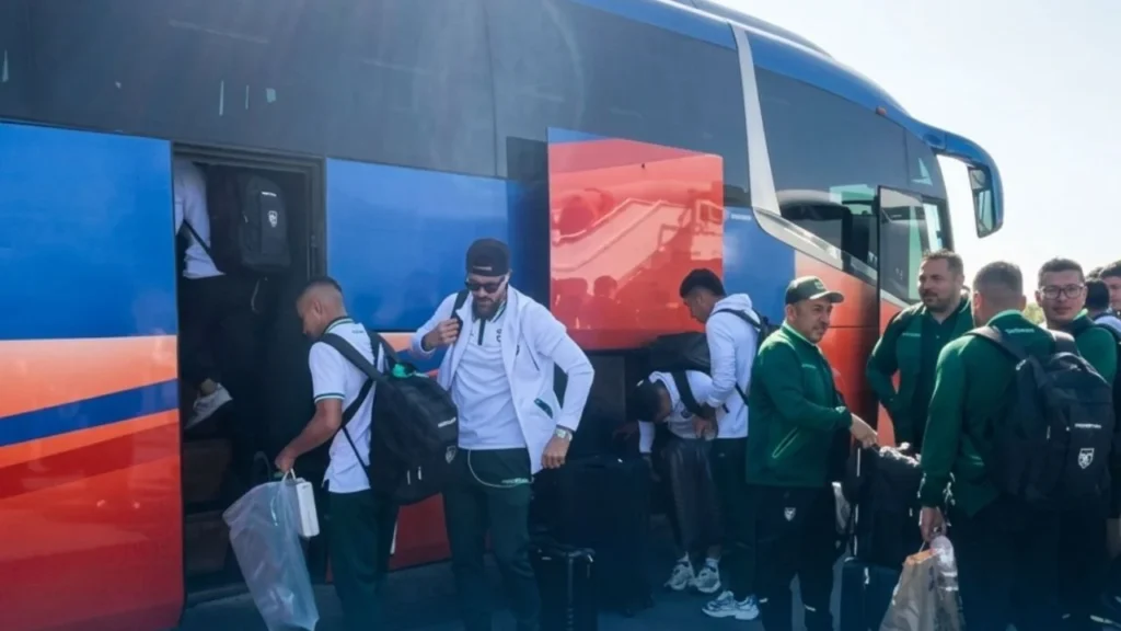 Selecciones de Irak y Bolivia llegan a Monterrey para disputar el repechaje