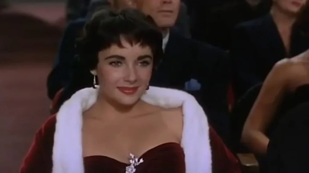 Taylor Swift sorprende con el videoclip que incluye referencias visuales inspiradas en Elizabeth Taylor, ícono del cine clásico.