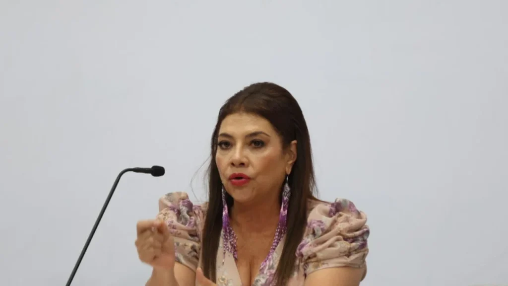 La jefa de Gobierno, Clara Brugada, informó que el brote de sarampión se mantiene bajo control en la Ciudad de México con entre 6 y 8 casos diarios.