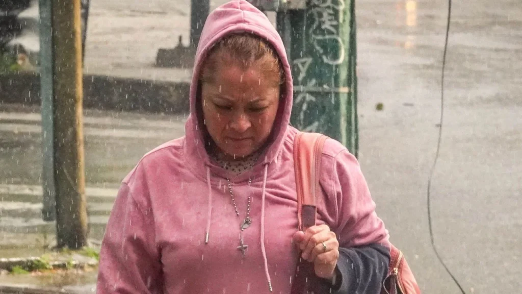 El clima hoy traerá lluvias fuertes con actividad eléctrica y posible granizo en la CDMX y varios estados, mientras continúa la onda de calor en el occidente y sur del país.