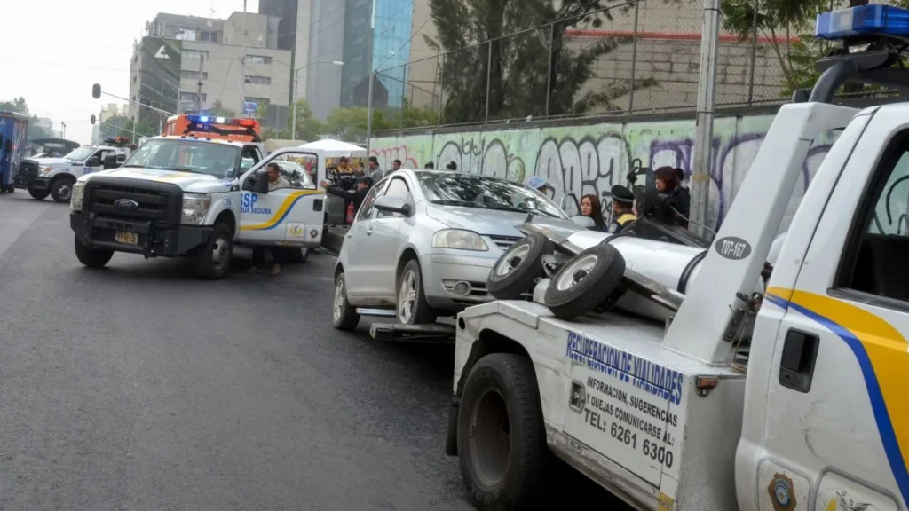 Si tu vehículo está en el corralón en el Estado de México, te decimos cuánto te cobrarán en este 2026 y así evites pagar de más.