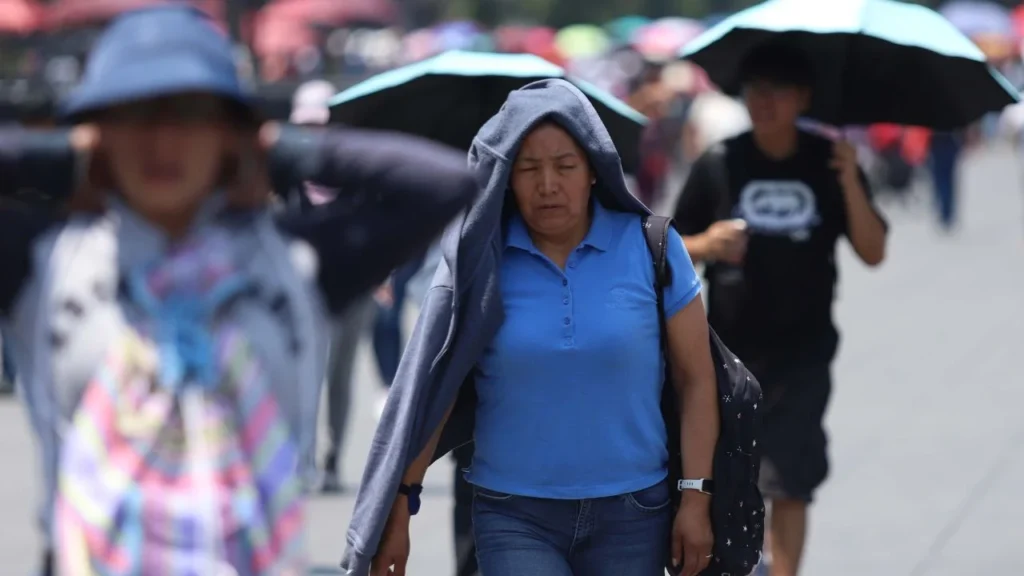 Clima hoy: se pronostican lluvias intensas con tormentas eléctricas, granizo y posibles torbellinos en estados del norte y noreste de México.