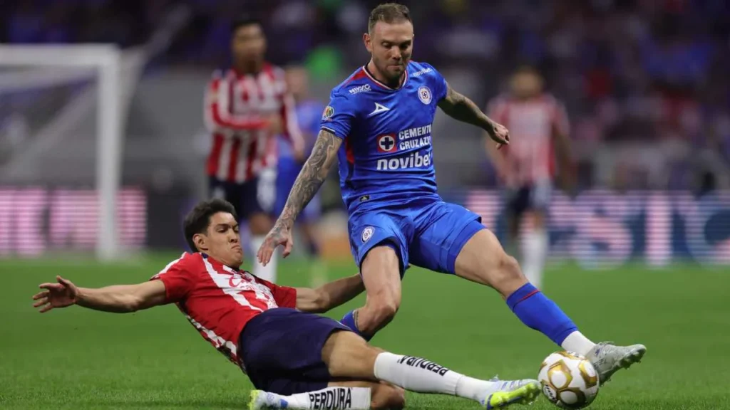 El duelo entre el Guadalajara y La Máquina está empatado 2-2, por lo que todo se decidirá en el Estadio Jalisco.