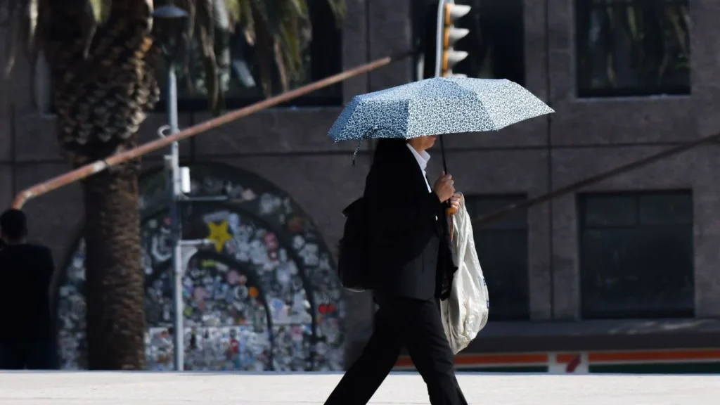 Clima hoy: la onda de calor continúa afectando gran parte del territorio mexicano, mientras se pronostican lluvias fuertes y posibles granizadas en Jalisco, Michoacán y Chiapas.