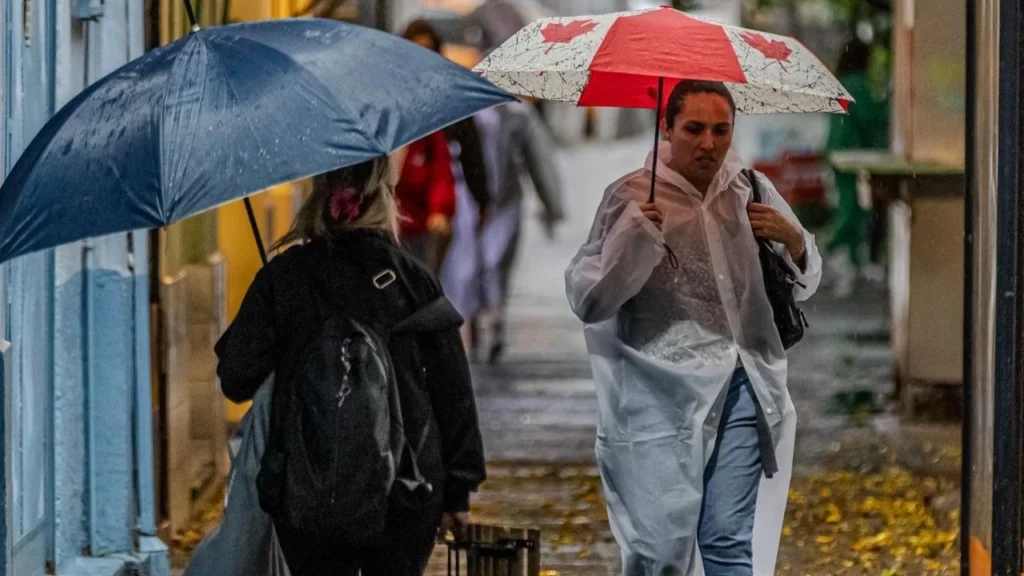 El clima hoy estará marcado por lluvias intensas, tormentas eléctricas y altas temperaturas en distintas regiones del país.