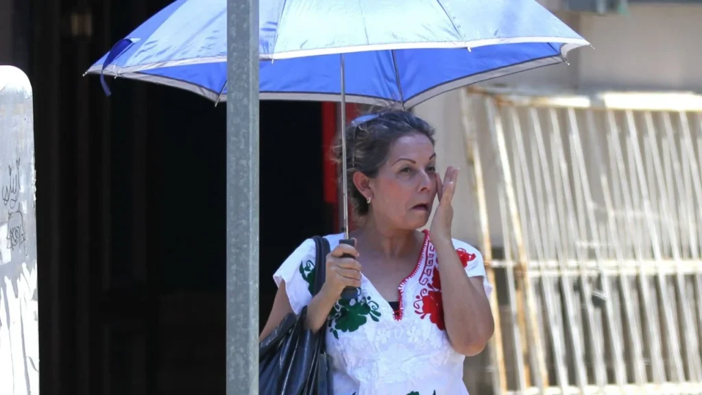 Clima hoy: Veracruz y Oaxaca registrarán lluvias puntuales muy fuertes durante la jornada, mientras la onda de calor continuará afectando al norte