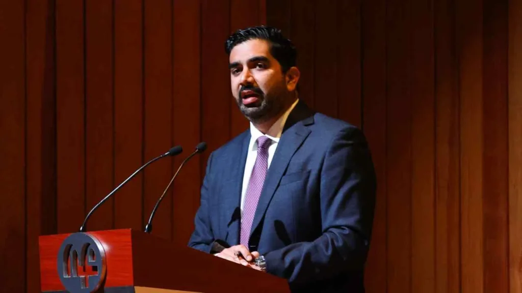 Alistan la ratificación de Roberto Lazzeri como embajador de México en EU.