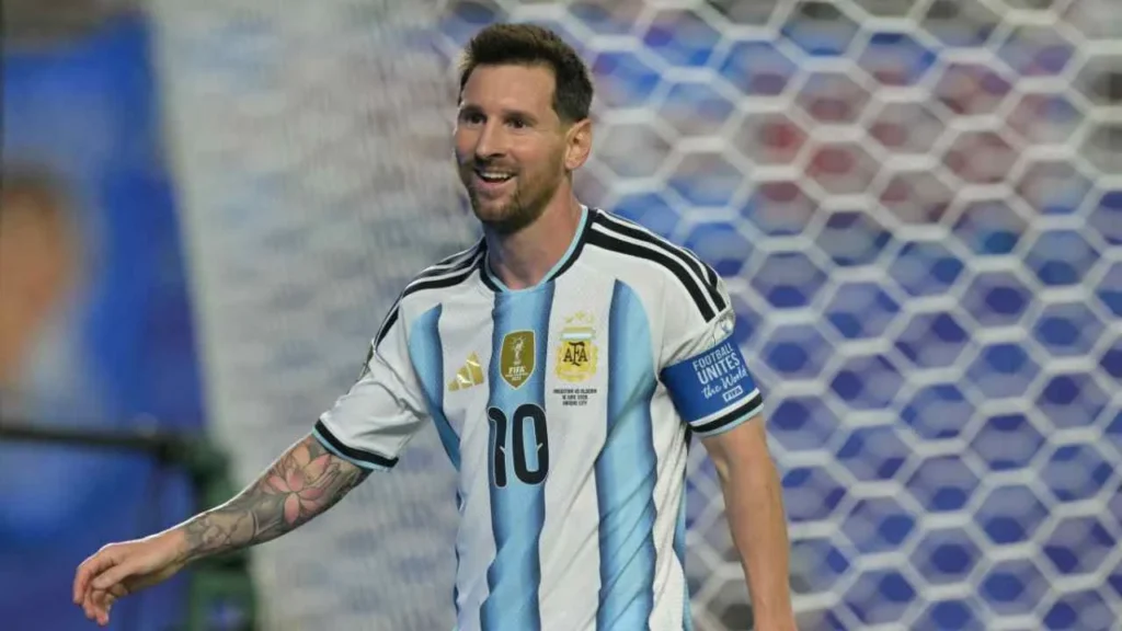 Messi llegó a 16 goles y empató al Miroslav Klose como el máximo anotador en Mundiales.