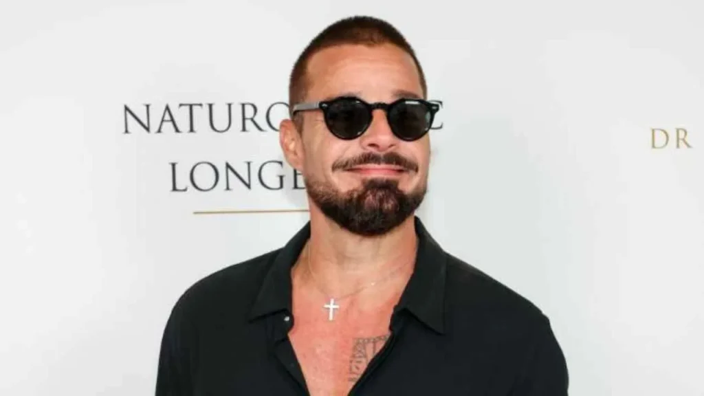  El cantante puertorriqueño puso fin a su gira europea con un concierto en España.