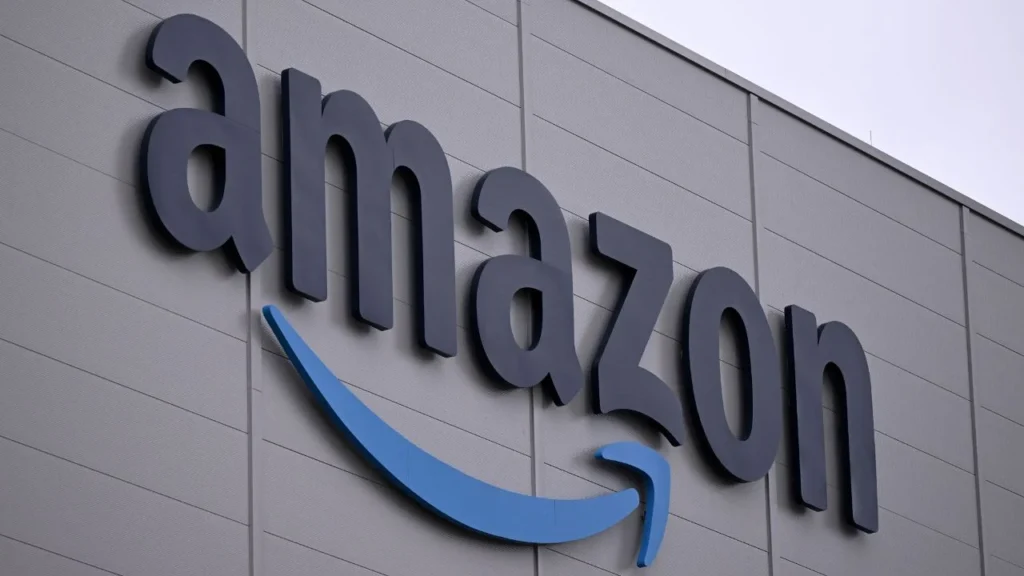 Amazon superó por primera vez el lunes el umbral simbólico de los 3 billones de dólares de capitalización bursátil, esto significa.