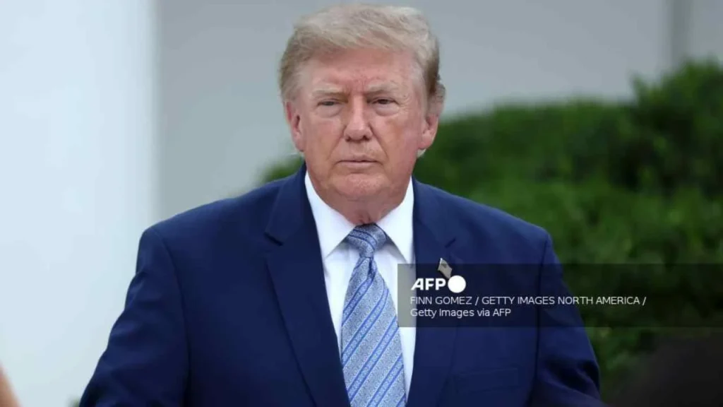  Donald Trump busca atacar la economía de Irán.