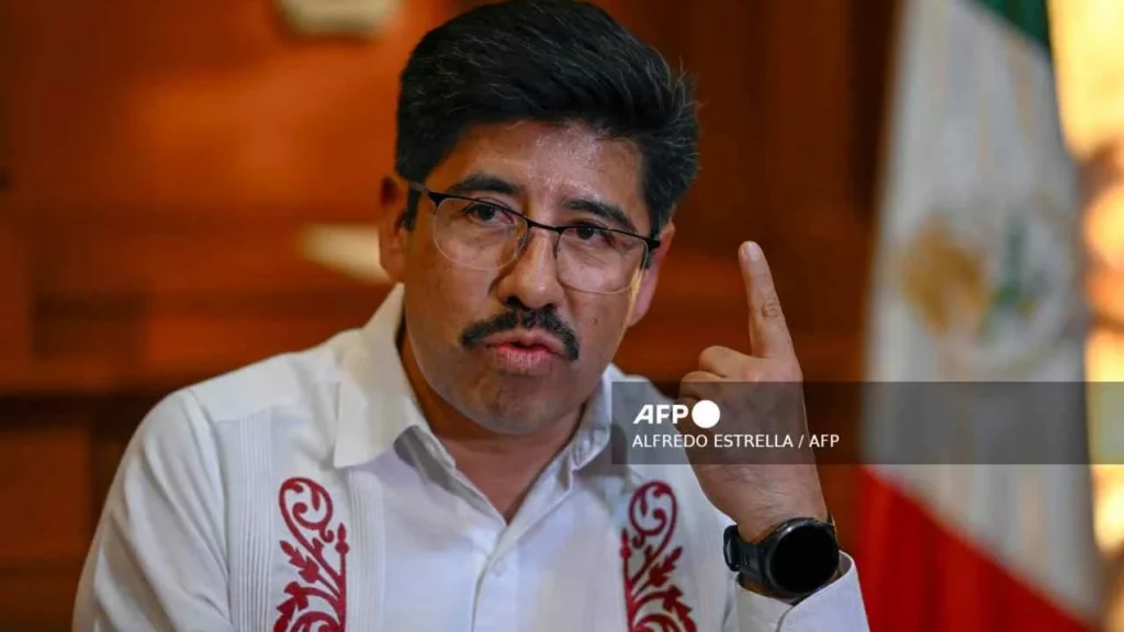 El presidente de la SCJN asegura que aún hay críticas en su contra por su origen.