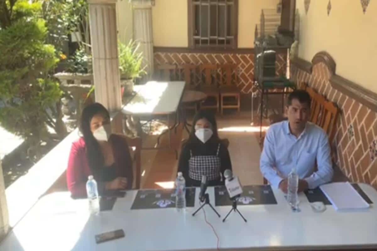 "Soy una persona común y corriente, que todos los días lleva su hijos a la escuela caminando, que todos los días desayuna con ellos"