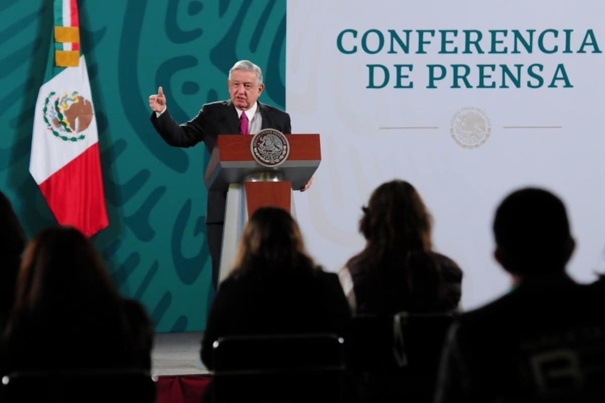 La Sala Superior declaró improcedente el dictado de las medidas referidas y dejó sin efectos el acuerdo impugnado