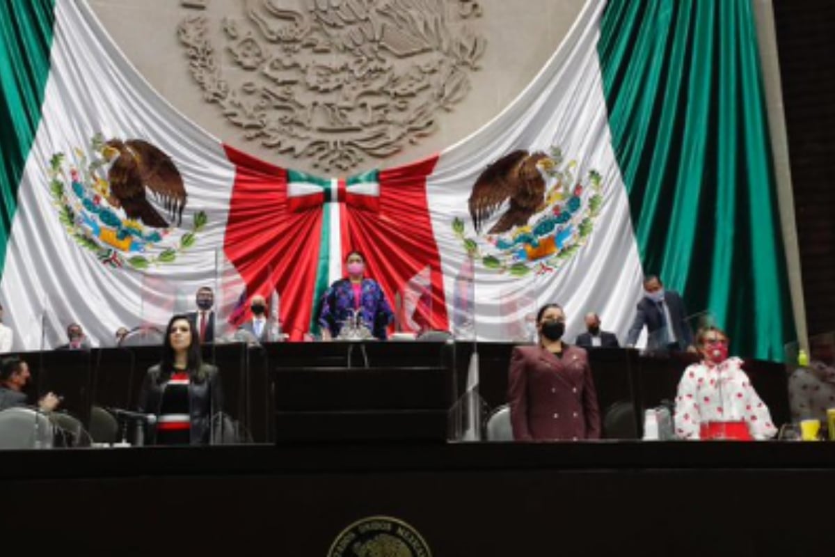 En tanto, el presidente de la Junta de Coordinación Política del Senado, Ricardo Monreal, también lamentó la partida del periodista que no dejó de acudir al Senado a cubrir las actividades parlamentarias durante la pandemia de Covid-19