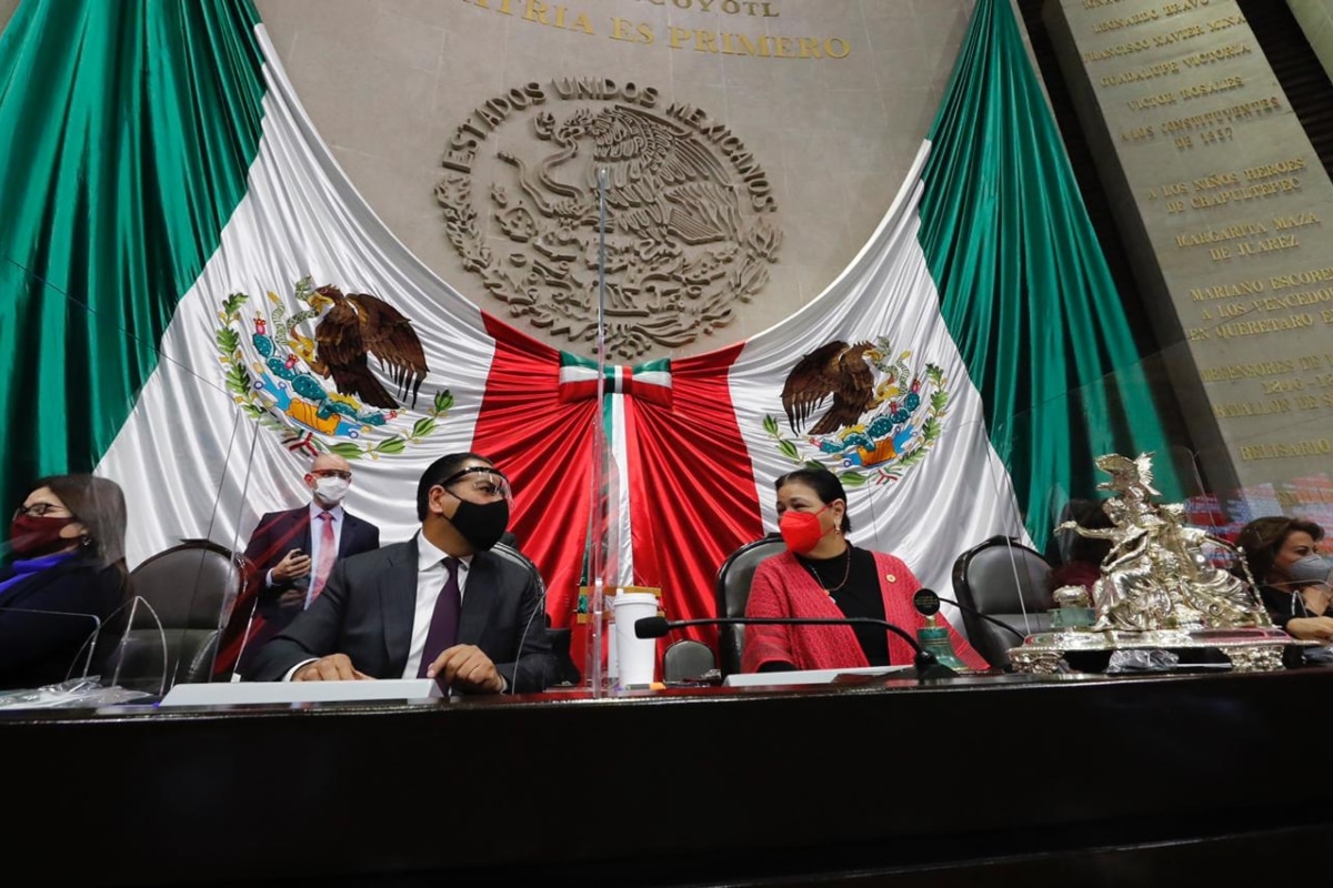 La presidenta de la Mesa Directiva de la Cámara de Diputados, Dulce María Sauri Riancho, citó a los diputados a sesión ordinaria en modalidad de semipresencial para el próximo miércoles