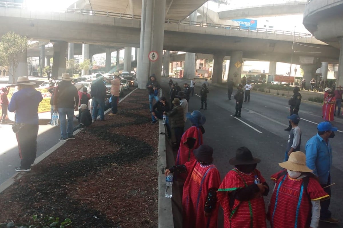 Bloqueo en Periférico Sur