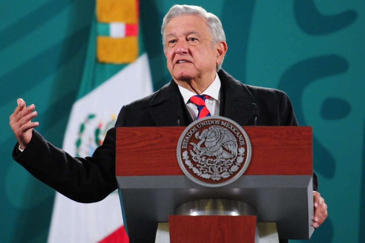 Para AMLO, desde farmacéuticas, medios de comunicación internacionales y los conservadores infiltrados en el movimiento feminista, orquestan campañas en su contra, debido a los privilegios que perdieron