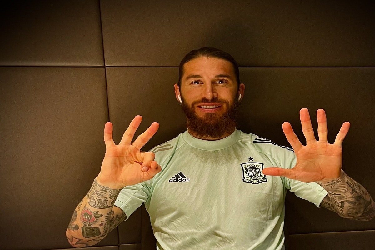 Sergio Ramos tiene Covid-19