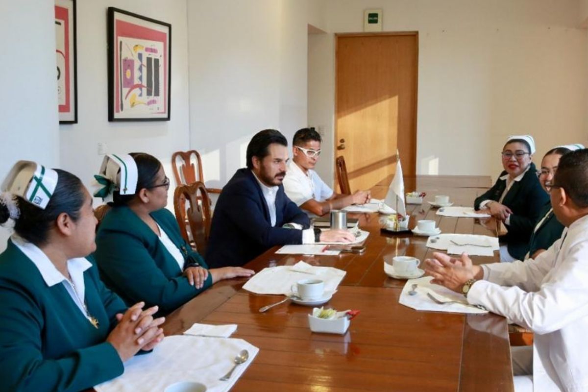 Foto:IMSS|Reconoce IMSS a enfermeras en su Día