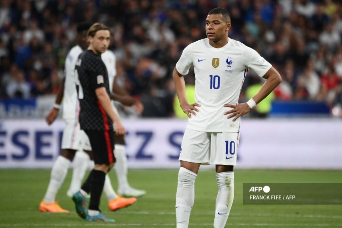 Foto:AFP|Mbappé denuncia "racismo" tras su penal fallado