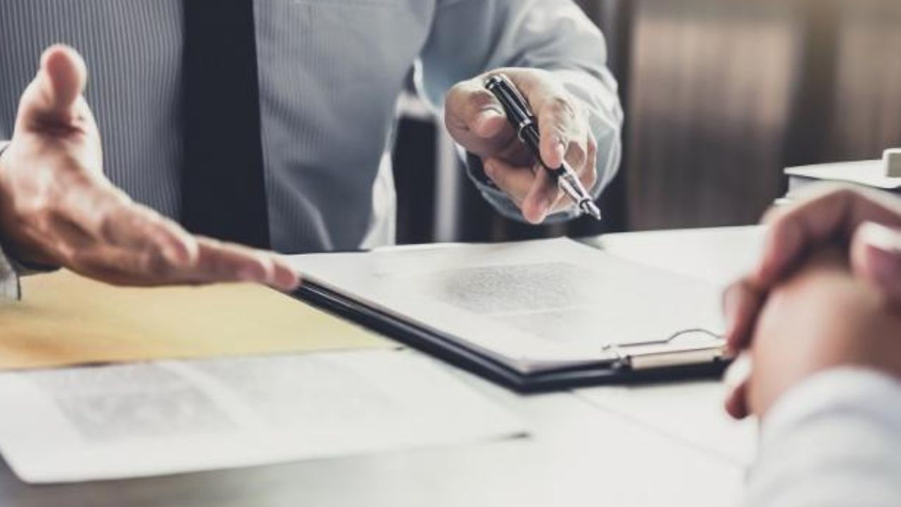 La consultora Accenture anunció este jueves que despedirá al 2,5% de su personal