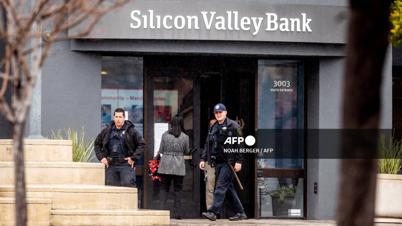 SILICON VALLEY BANK
