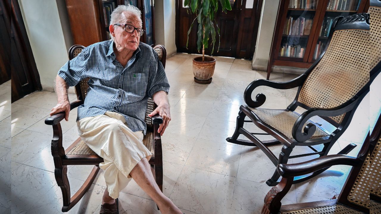El poeta y dramaturgo Antón Arrufat murió ayer en La Habana