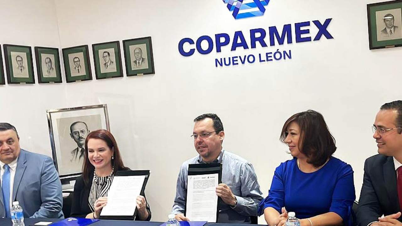 El Fonacot firmó diversos convenios con empresarios de Nuevo León