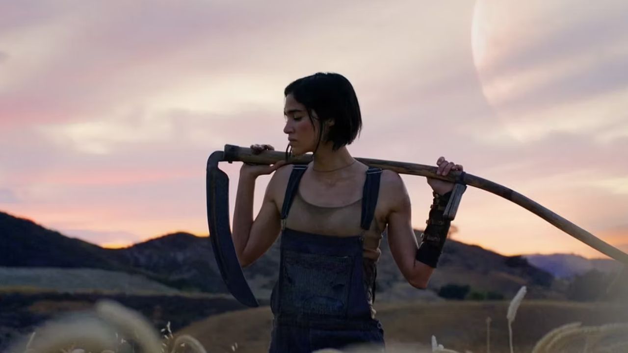 Sofia Boutella como Kora en Rebel Moon.