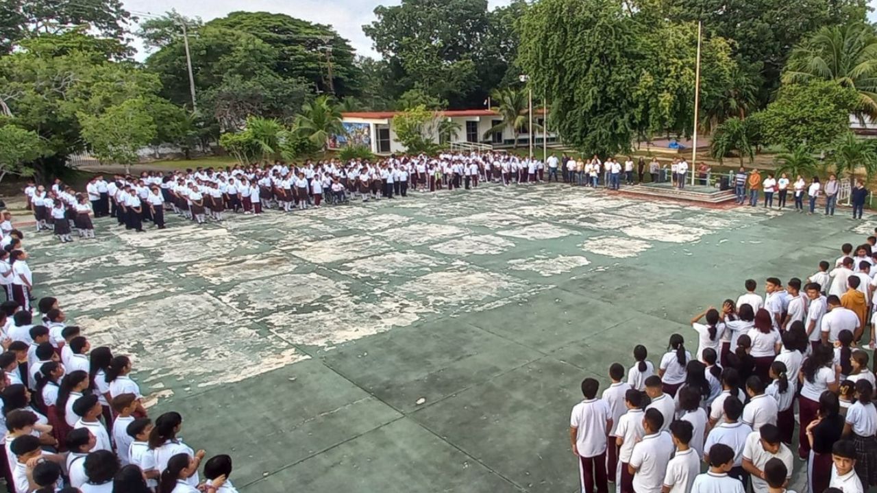 La educación no debe estar sujeta a estos cobros, por lo que autoridades ya investigan las denuncias de padres