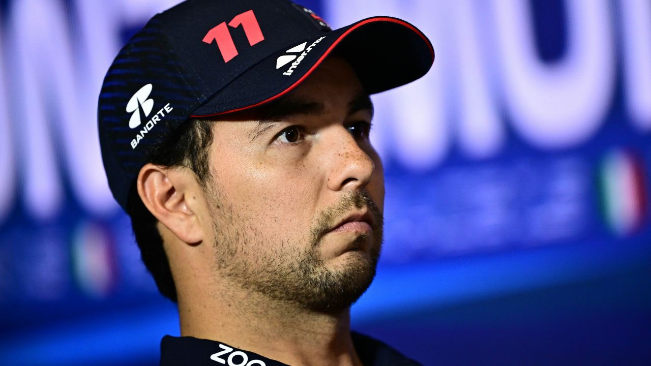 El piloto mexicano, Sergio Pérez, tuvo una decepcionante actuación en Japón, con una carrera que lo vio retirarse antes de tiempo