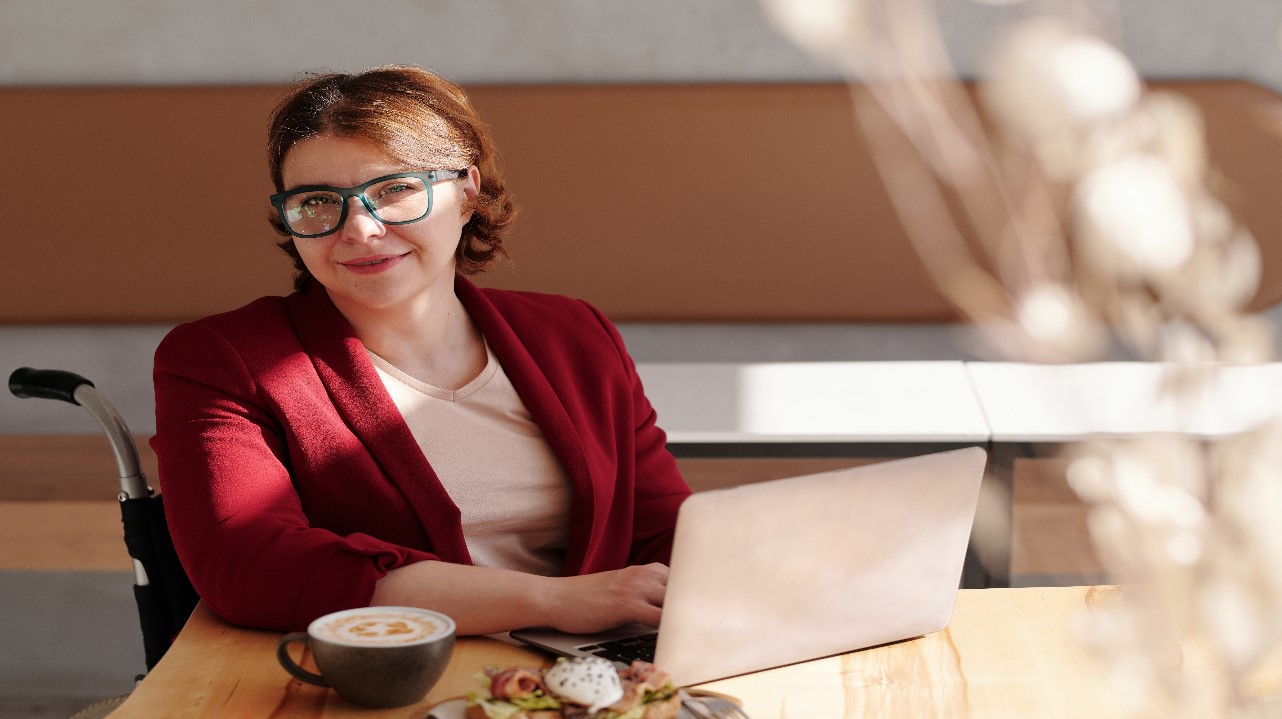 una de las mujeres con discapacidad