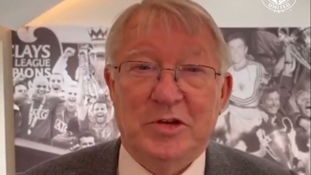 Posterior a dicha publicación que ya circula en las redes sociales del cuadro británico, el delantero de 35 años le respondió al club y a Sir Alex