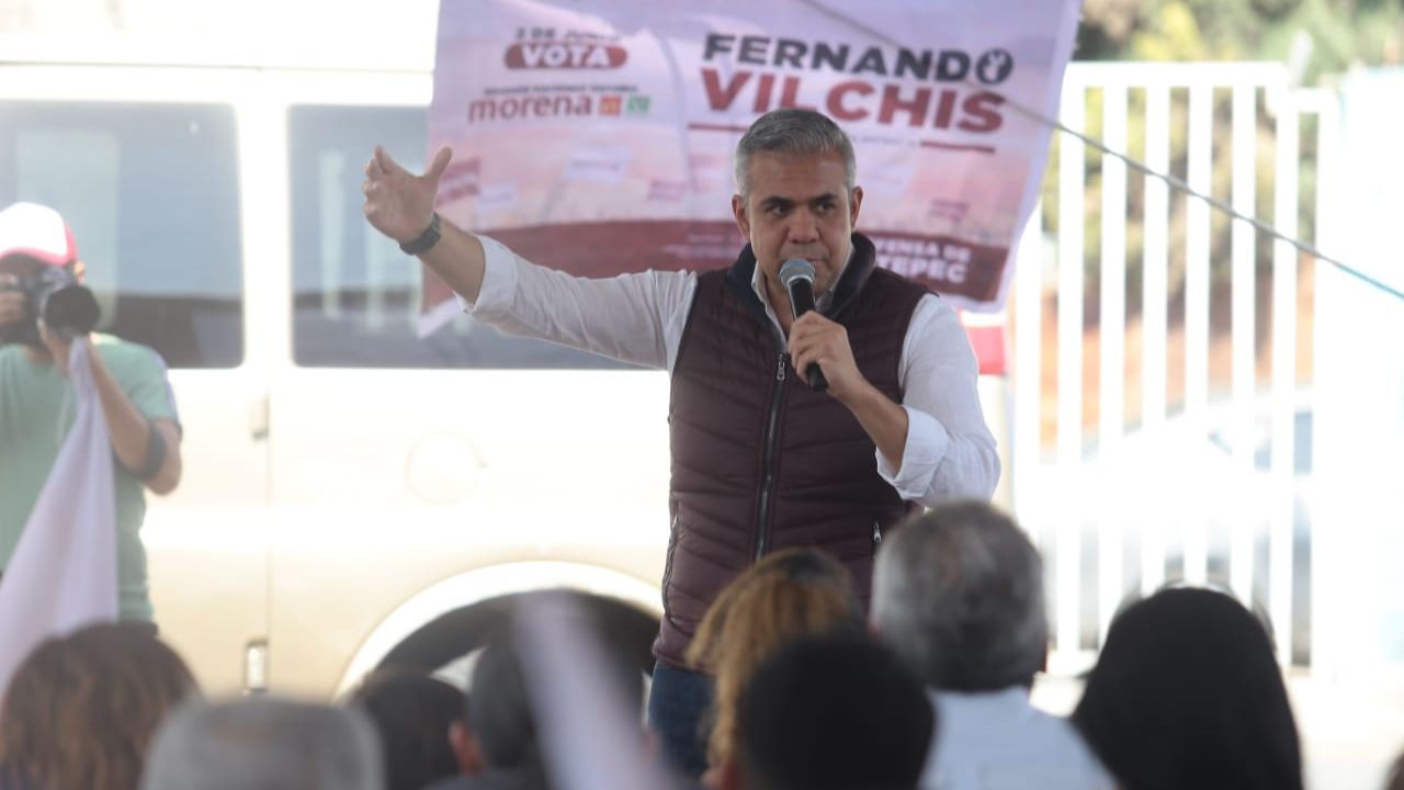 Fernando Vilchis inicia campaña con recorridos a ras de piso en Ecatepec