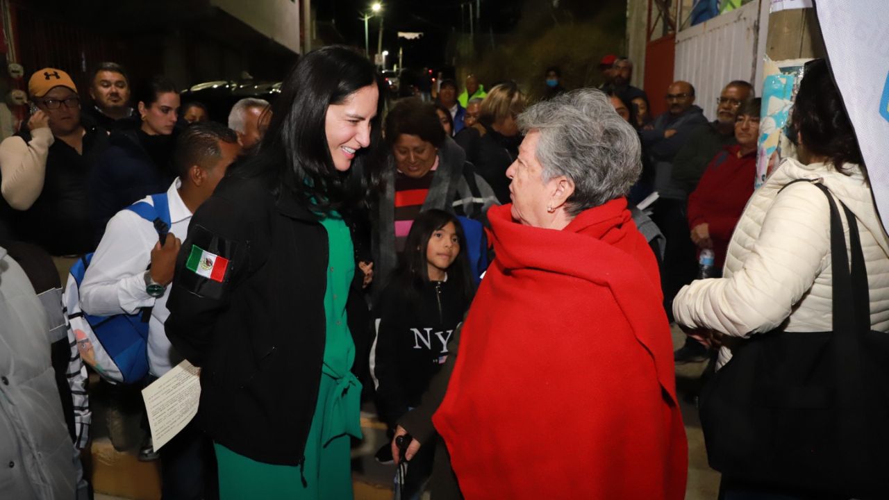 ÁO mujeres